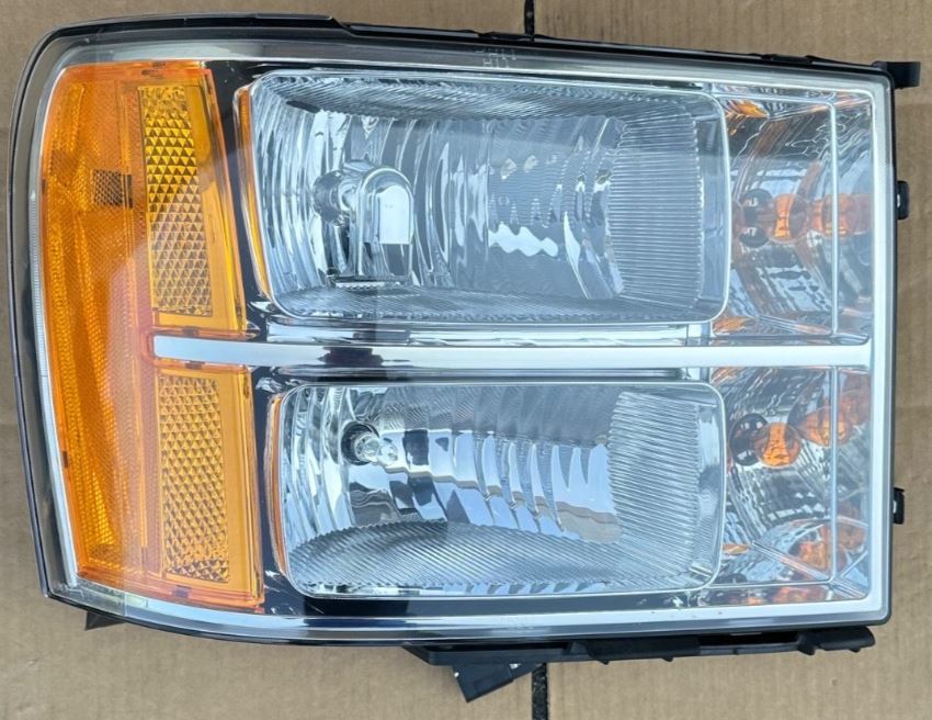 OEM | Head Light Assembly RH Fits 07-14 Sierra 1500, 2500HD, 3500HD GM 22853030