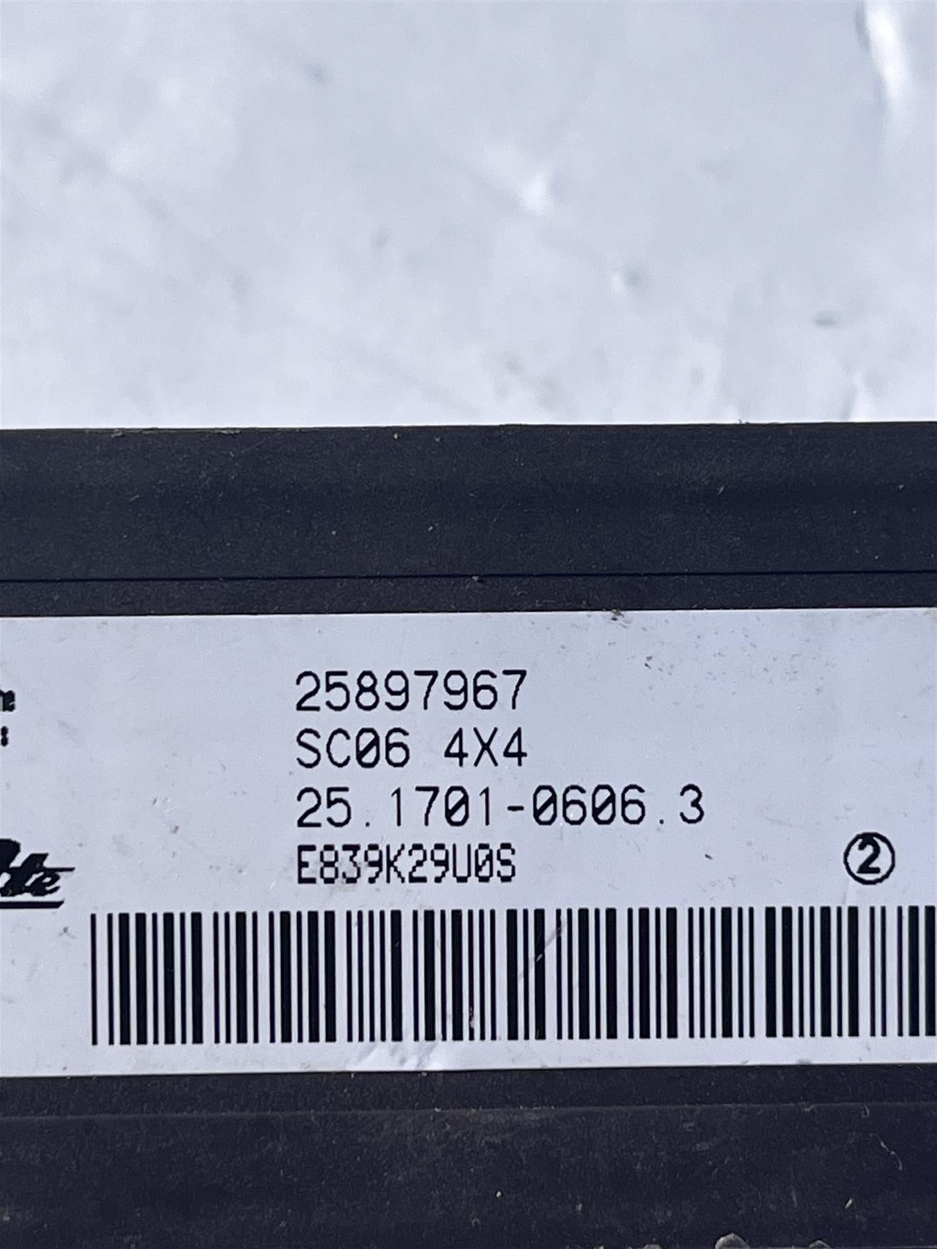 Genuine GM Steering Wheel Controls Interface Module 25897967 OEM Control Unit