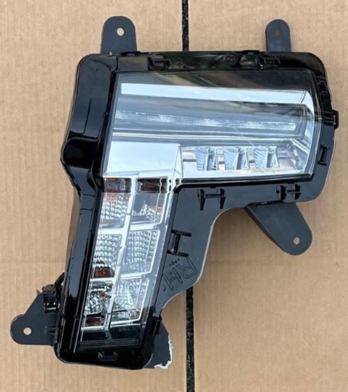 OEM | Turn Signal Lamp Assembly Right Side Fits 2015-2020 Escalade GM 19434111