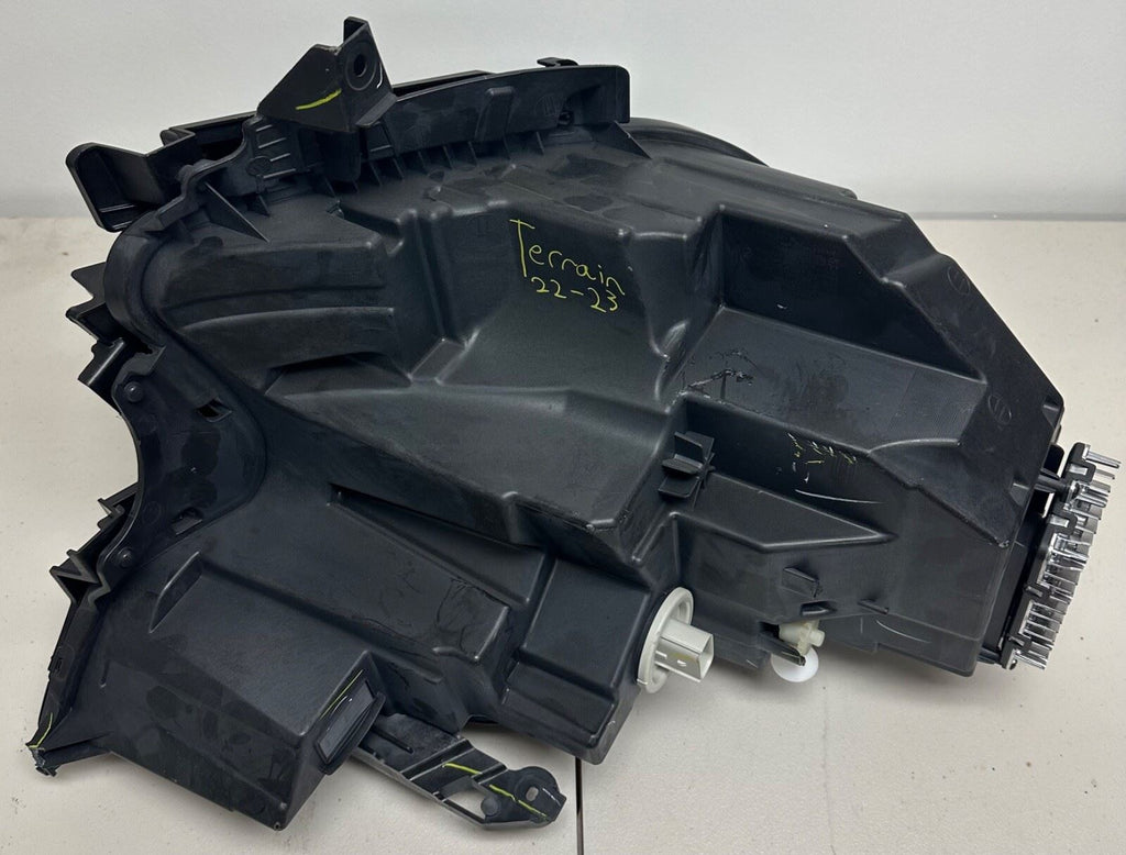 Driver Side LED Headlight OEM 2022 2023 2024 GMC Terrain Broken Tab
