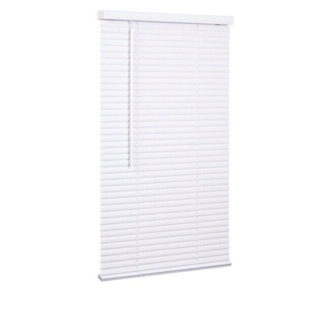 New Mini Blind Vinyl 59X48 White 1" MTL HR Cordless Item # RLX5948WH
