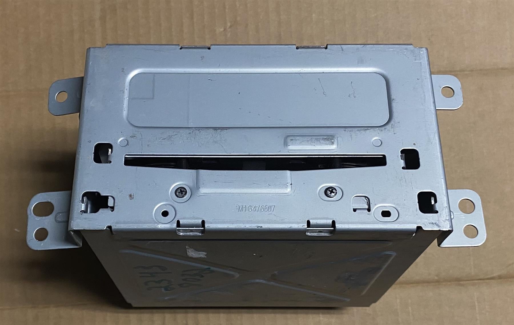 OEM | Radio Control Unit fits 2014-2015 Malibu GM 23438032