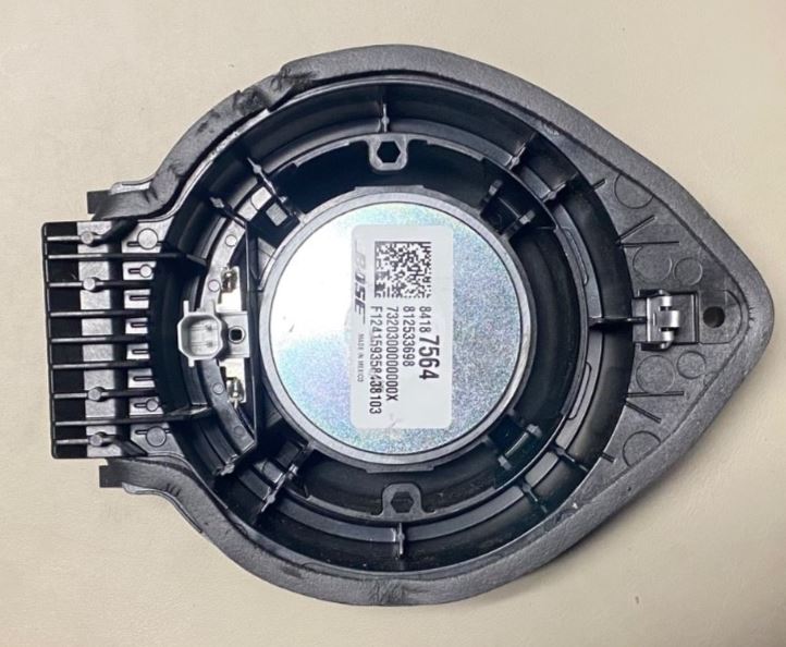 OEM | Rear Side Door Speaker fits 2017-2025 XT5 GM 84187564