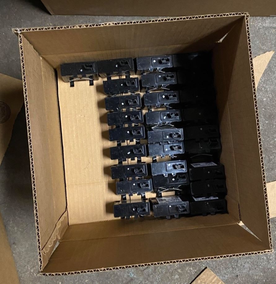 OEM | Receiver Module Case of 100 Fits 2014-2019 Corvette GM 13523298