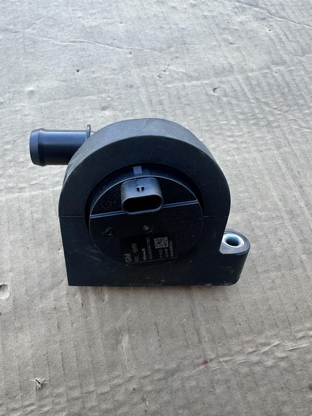 Genuine GM 13551855 Auxiliary Water Pump Replaces 13546428 OEM