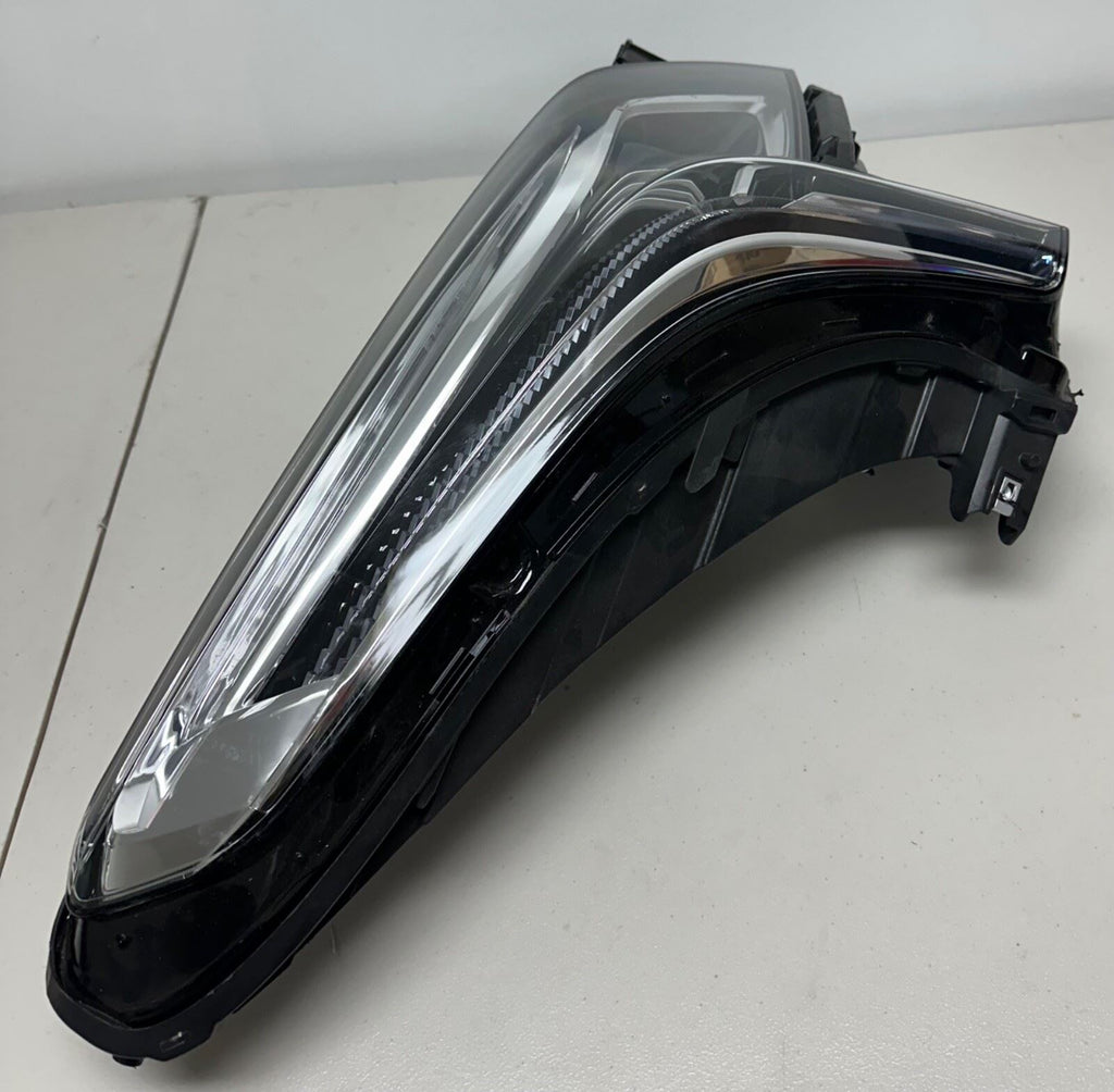2017-2020 CADILLAC XT5 RIGHT PASSENGER SIDE FULL LED HEADLIGHT OEM