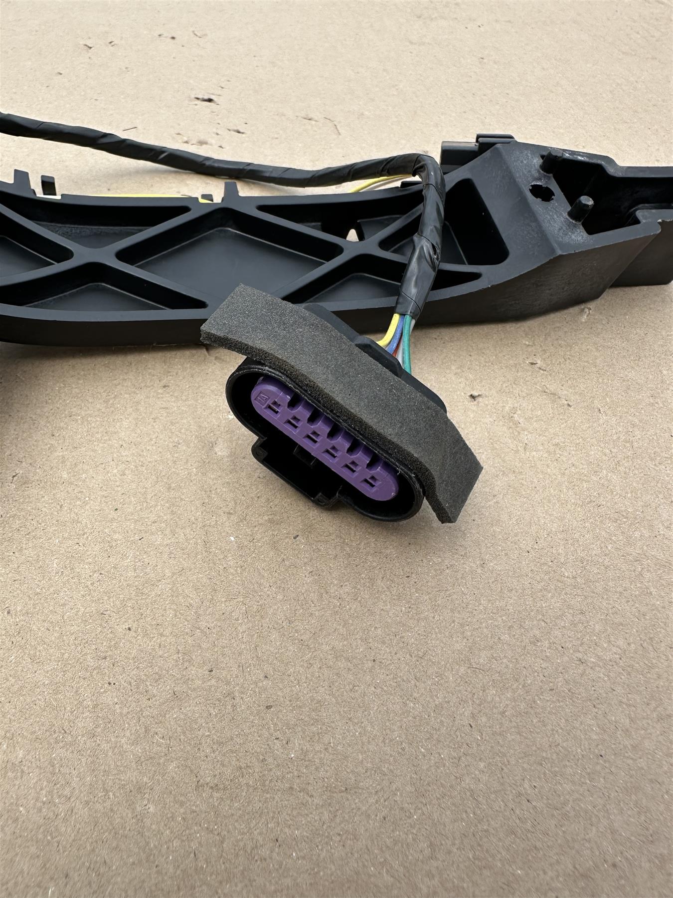 Genuine GM 25864471 LH Front Door Handle Harness Kit OEM Genuine Replacement