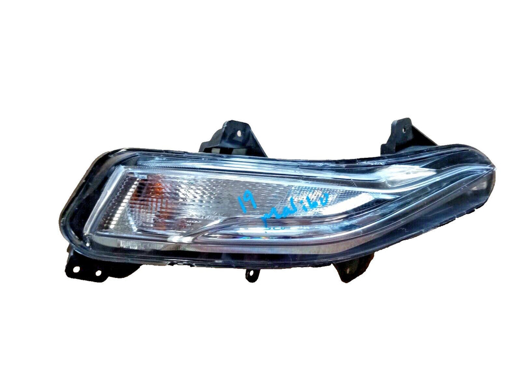 2019 - 2021 Chevrolet Malibu Halogen Left LH  Side Fog Light Used OEM 84575553