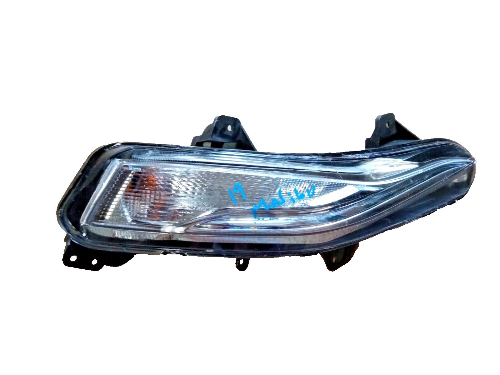 2019 - 2021 Chevrolet Malibu Halogen Left LH  Side Fog Light Used OEM 84575553