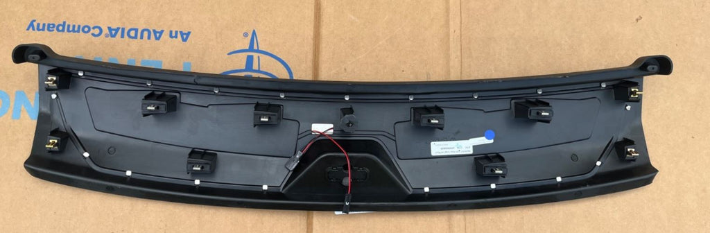 OEM GMC Yukon Illuminated Cargo Sill Plate - Jet Black (Part #84696717)