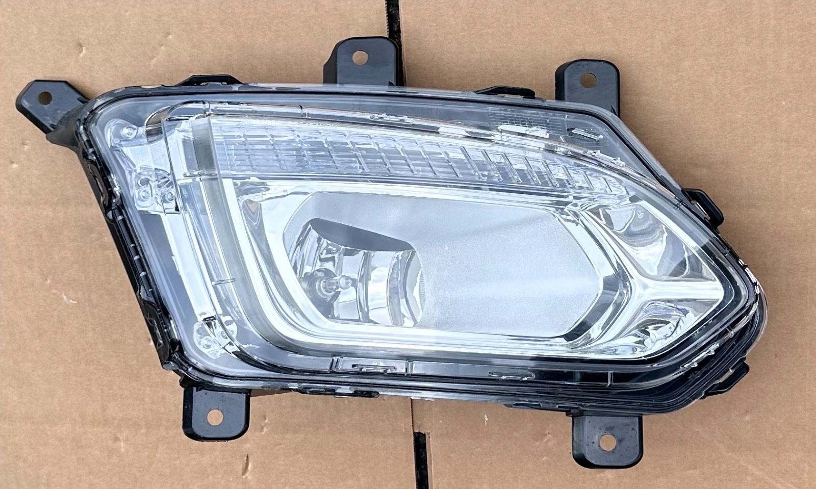 OEM | Fog Light Passenger Side Fits 16 - 17 Equinox 23375569