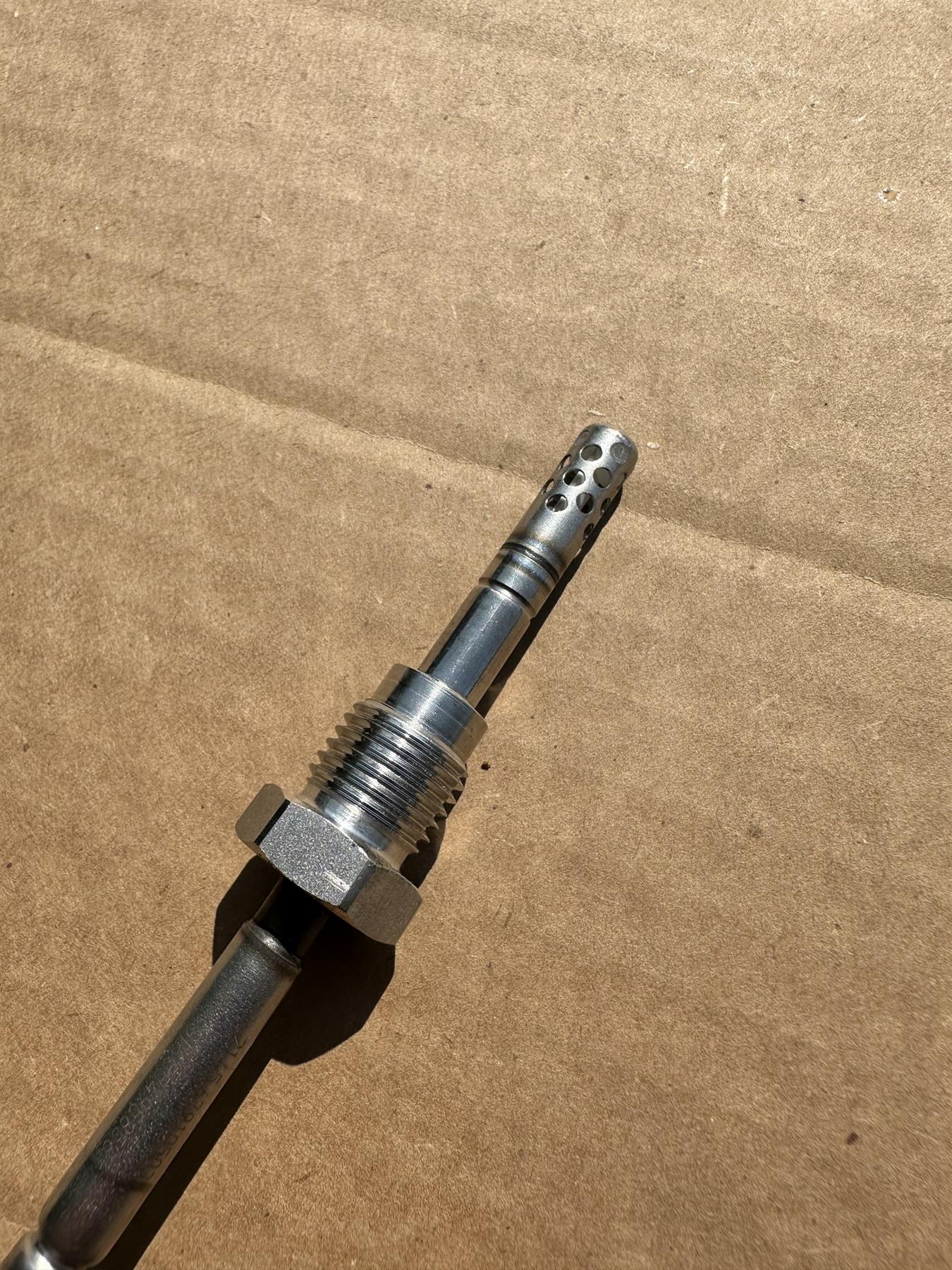 Genuine GM 55495856 Position 2 Exhaust Temperature Sensor