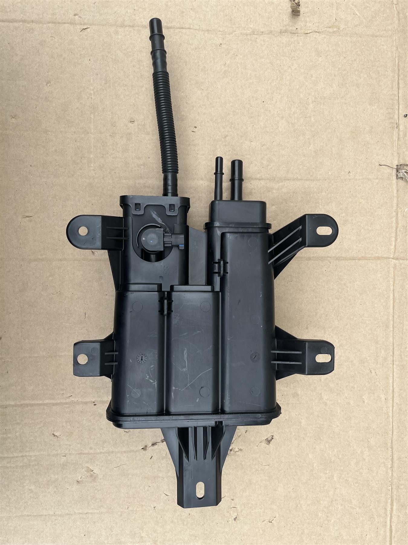 OEM GM 19330401 EVAP Vapor Canister Charcoal Canister
