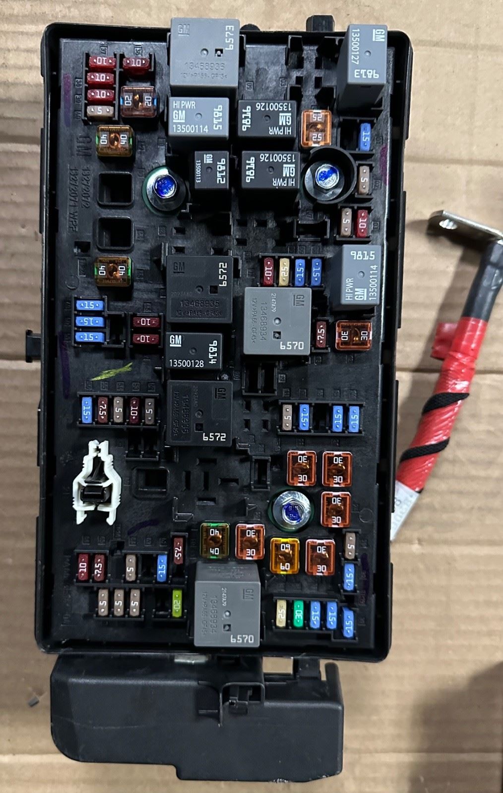 OEM | Fuse Box Relay Module fits 2011-2014 Cruze GM 13222782