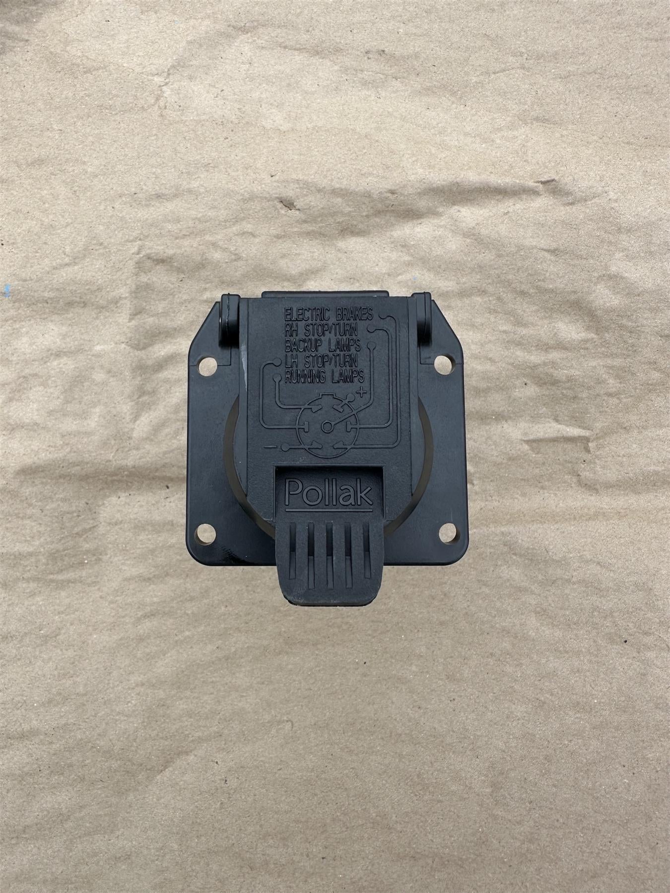 Genuine GM 25845395 Trailer Wiring Harness Receptacle - OEM Towing Connector