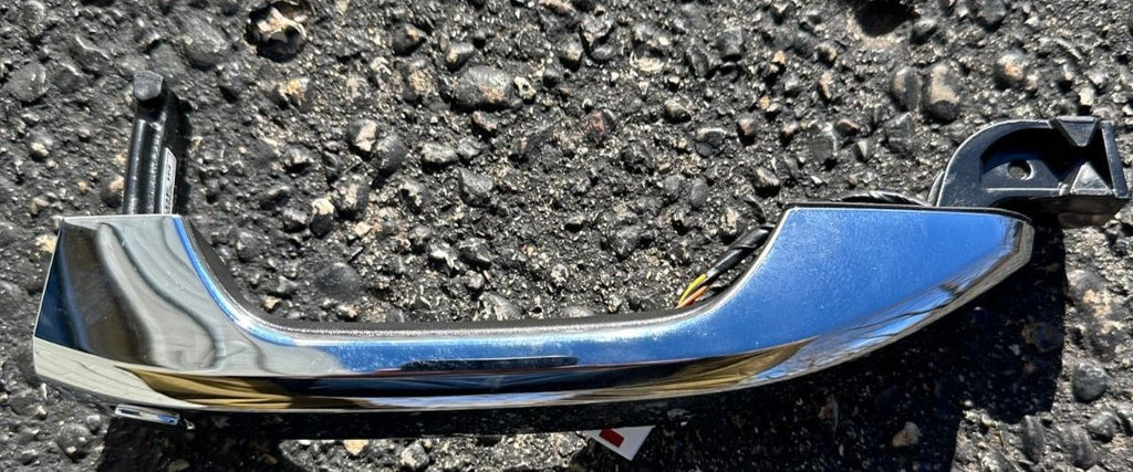 OEM | Door Handle Front Fit 2019-2024 Silverado Sierra 1500, 2500, 3500 94003390