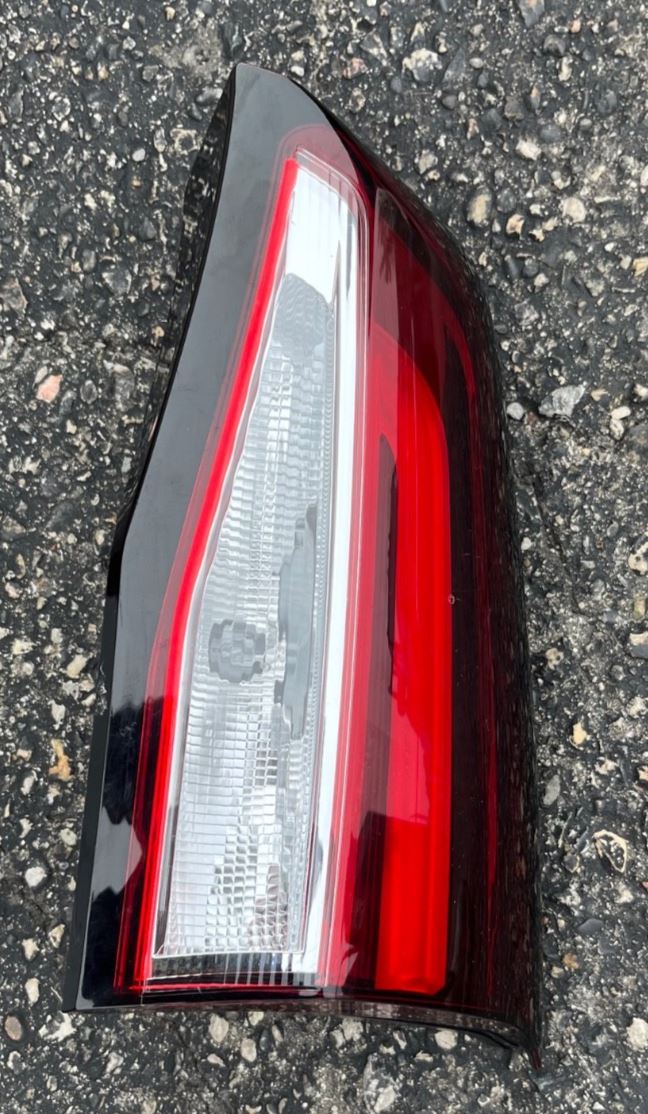 Genuine OEM | Tail Light Right Passenger Side for 2022-2024 Chevrolet Equinox