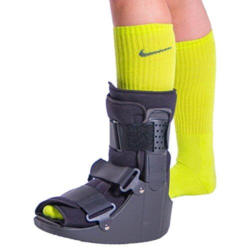 BraceAbility Short Broken Toe Boot | Walker for Fracture Recovery, Protection and Healing after Foot or Ankle Injuries (XL)