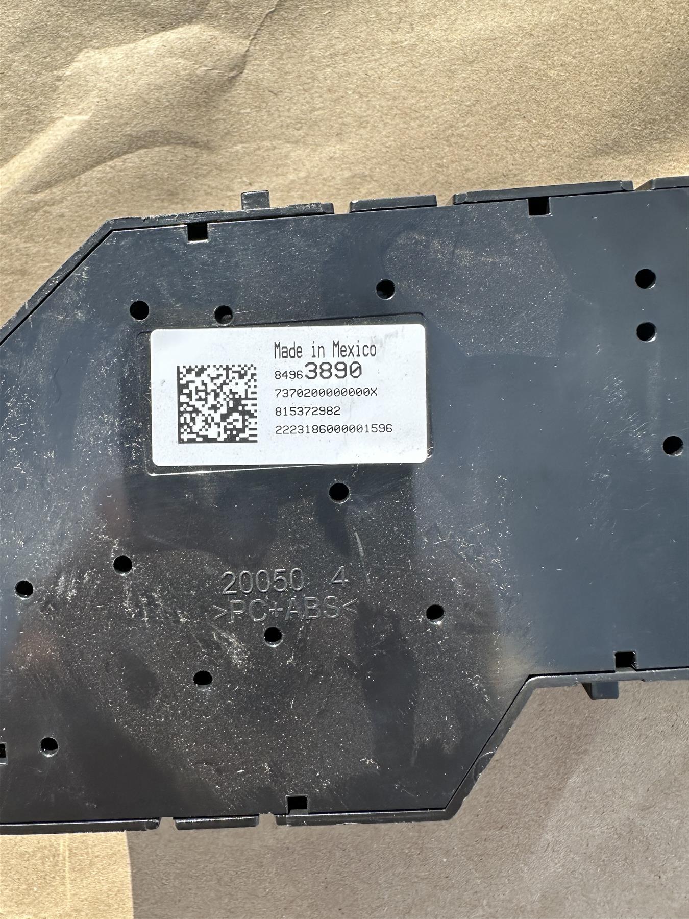 Genuine GM 84963890 Heater & Air Conditioning User Interface Control Panel