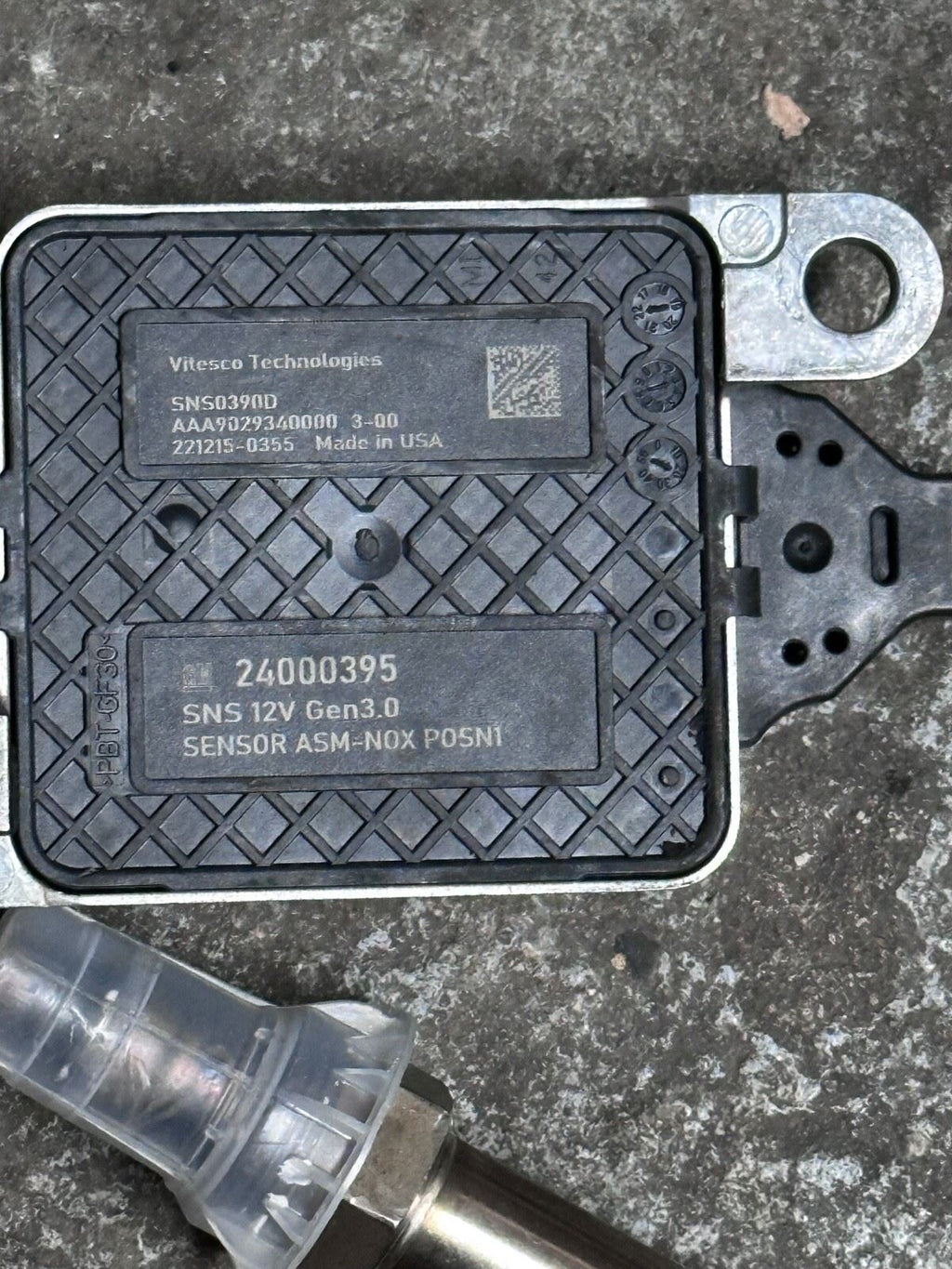 OEM |  Nitrogen Oxide Sensor 24000039 Colorado Canyon 2.8L L4 Diesel 2016-2019