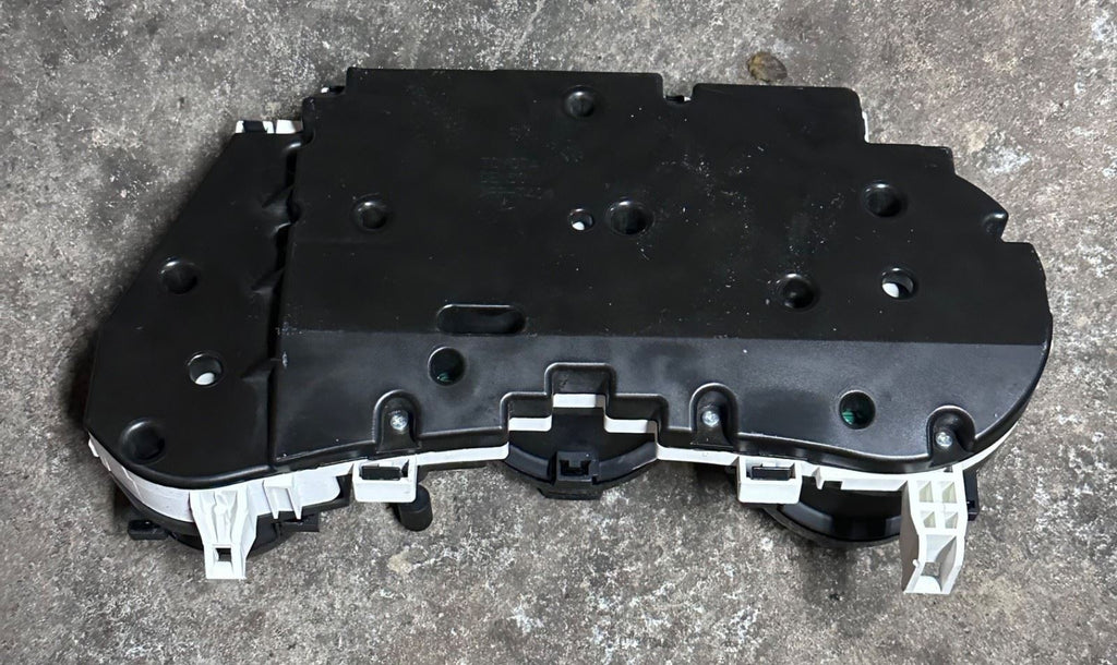 OEM | Speedometer Instrument Cluster fits 2008 Pontiac Vibe 88975013