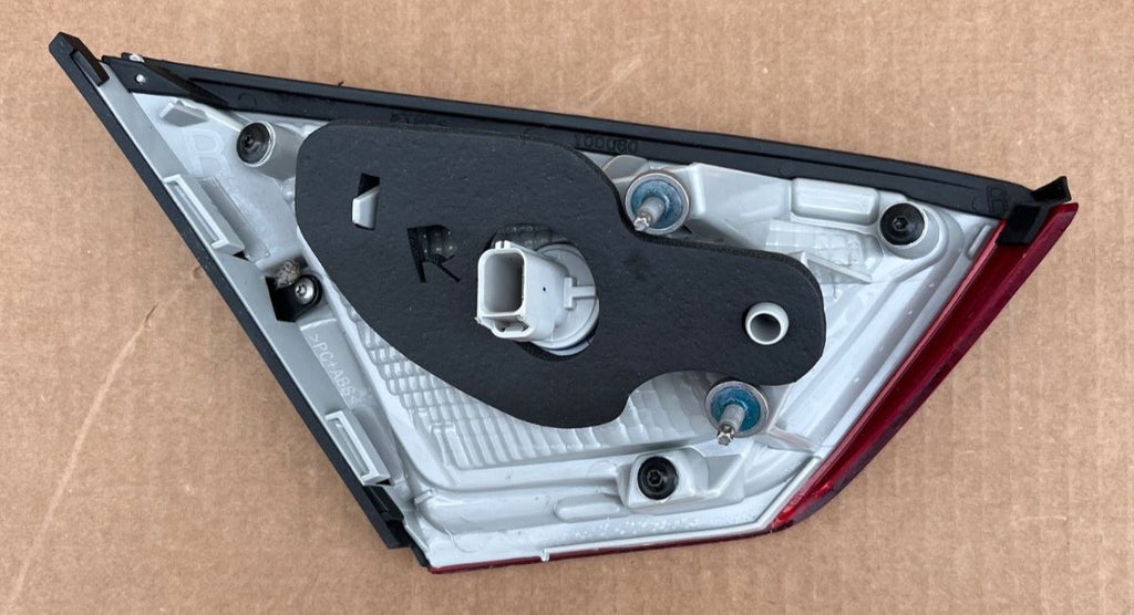 Genuine OEM | Inner Tail Light Halogen Lamp Passenger Side For Chevy Impala