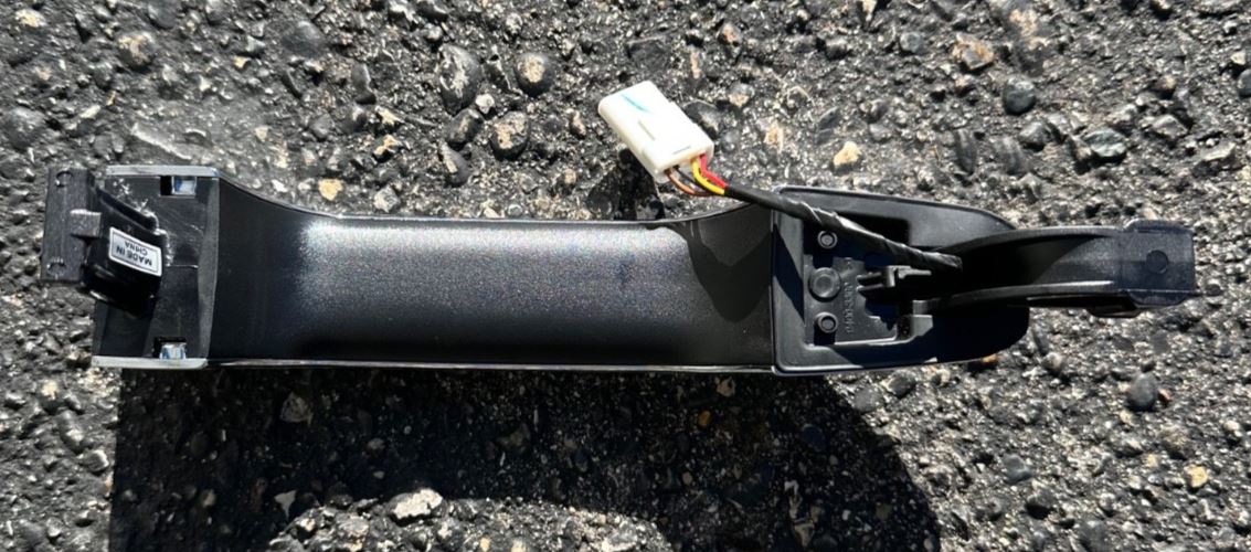 OEM | Door Handle Front Fit 2019-2024 Silverado Sierra 1500, 2500, 3500 94003390