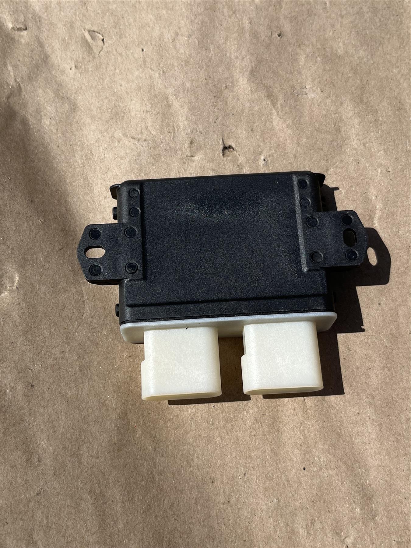 Genuine GM Control Module 85520190 Chevrolet Equinox 2022-2024 OEM