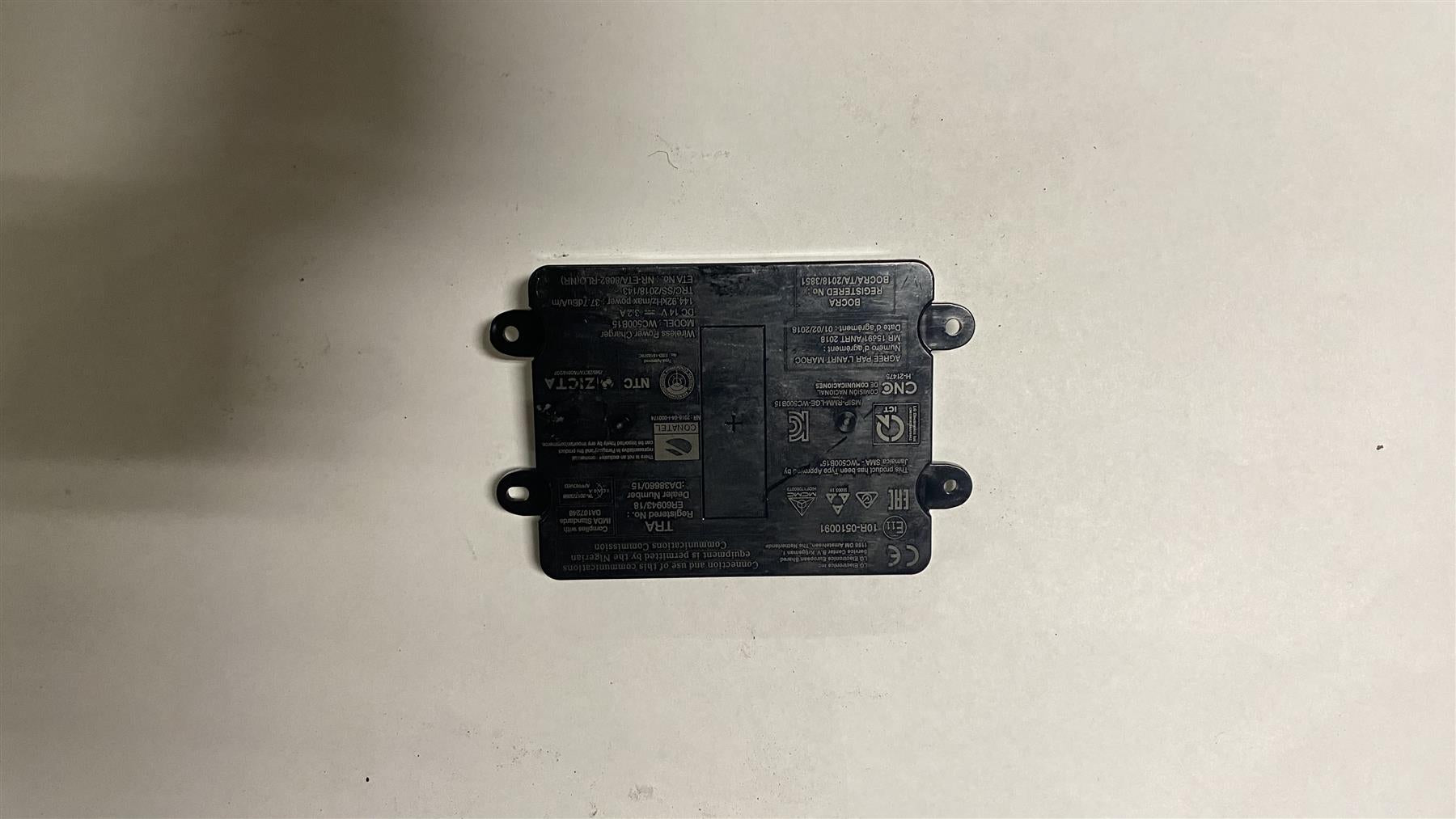Genuine GM Wireless Charging Module 13536047 Sierra Silverado CT4 CT5 2021-2023