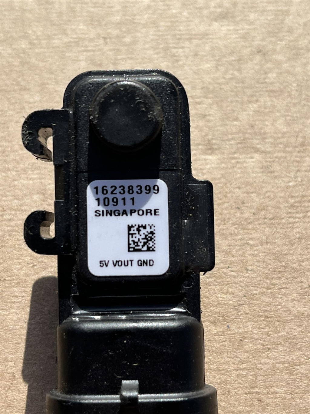 GM OEM Fuel Tank Pressure Sensor 16238399 Genuine Direct Fit