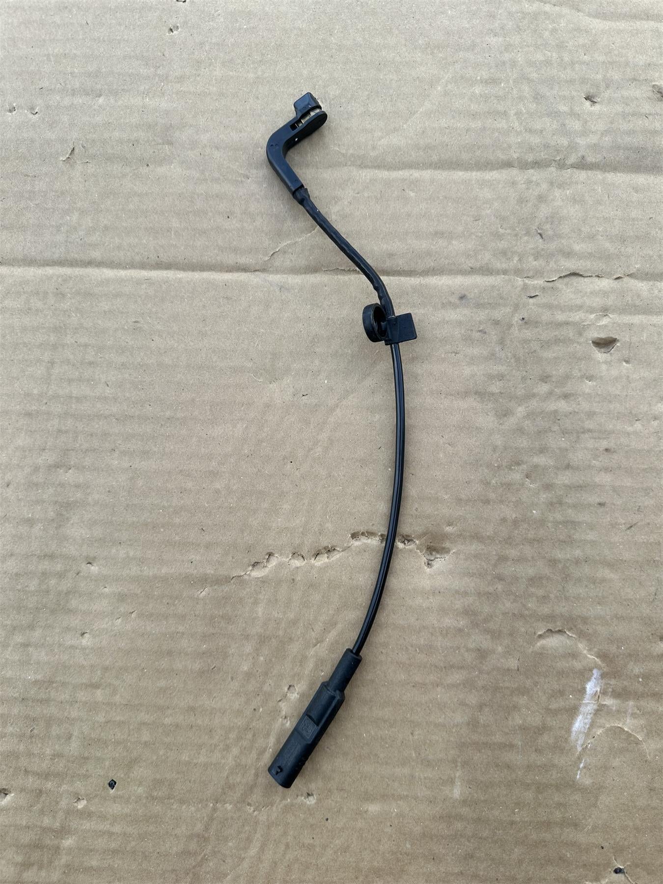 Genuine GM 84688287 Rear Disc Brake Pad Wear Sensor