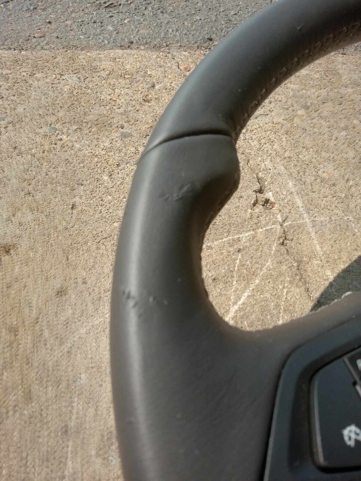 OEM 2014-2017 BUICK VERANO Black Steering Wheel 13409681