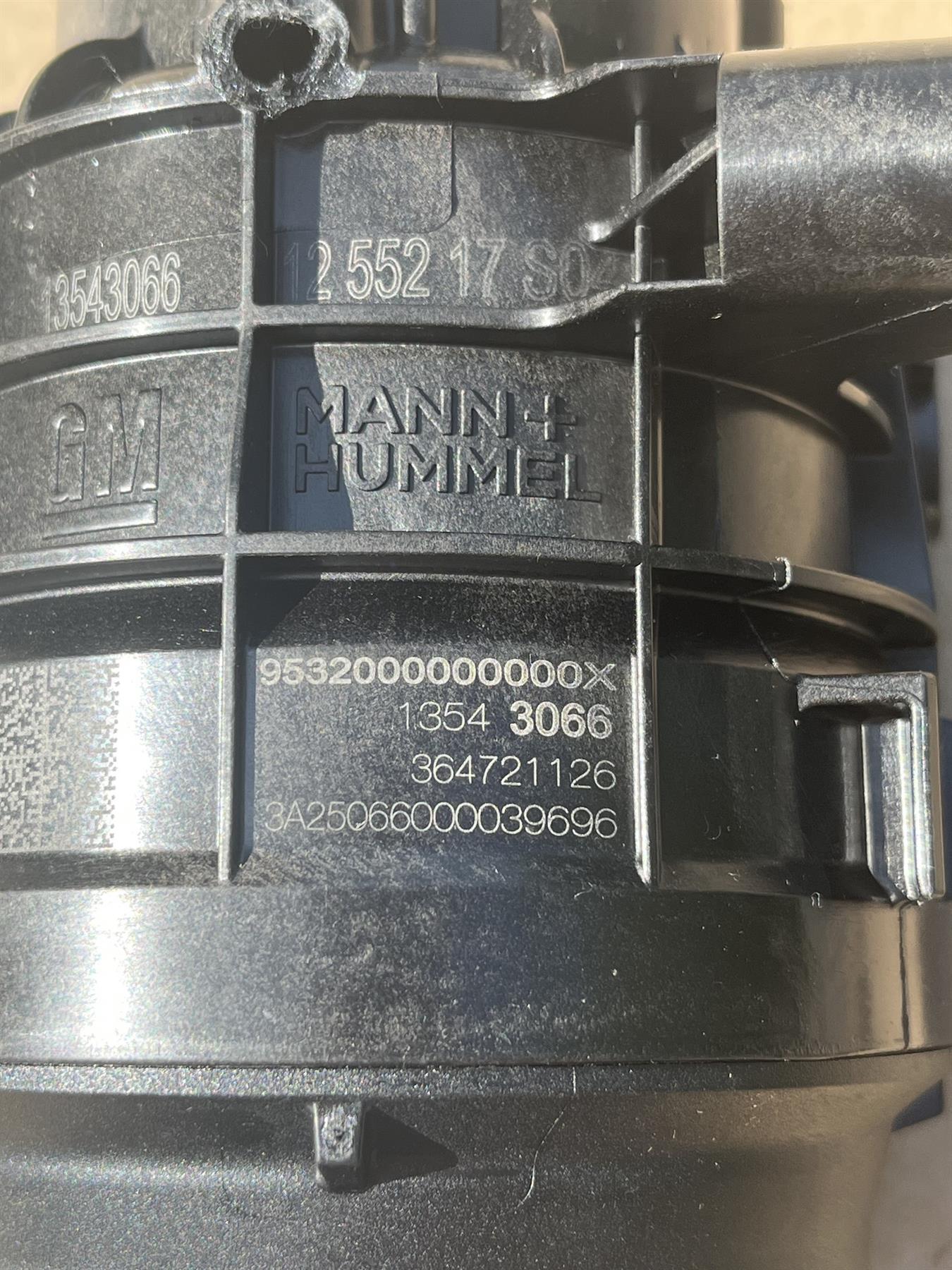 Genuine GM 13543066 Fuel Filter OEM Duramax Diesel