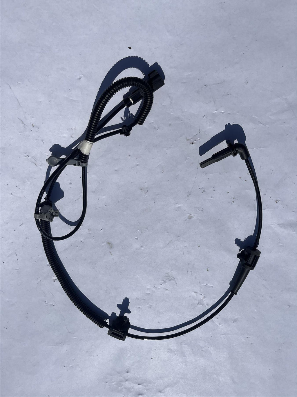 Genuine GM Rear Driver Side Wheel Speed Sensor 22868982 - ABS Sensor