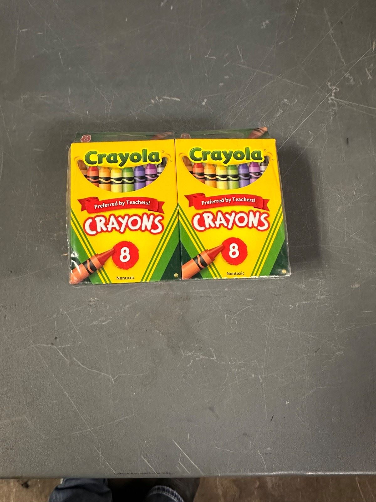 Crayola Classic Crayons 8 Primary Multicolor Crayons Case of 40 Retail Ready