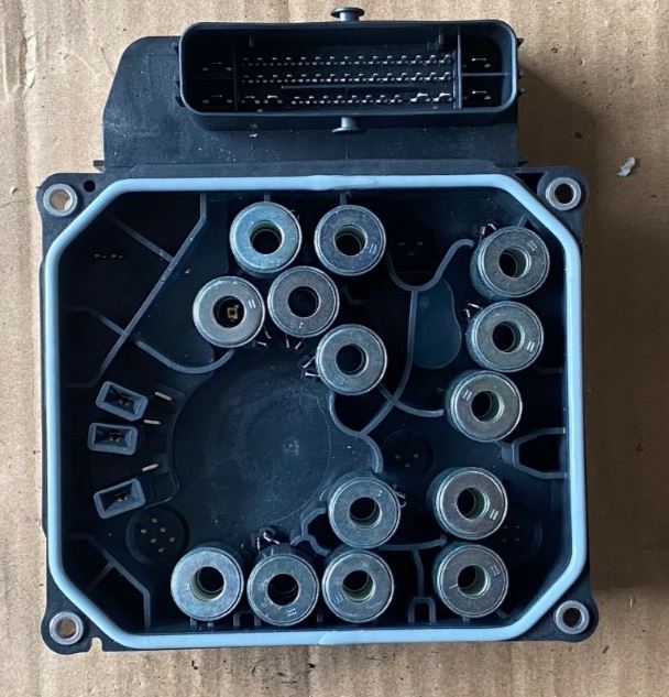 OEM | Electronic Brake Control Module Fit 2021 Corvette GM 86779255