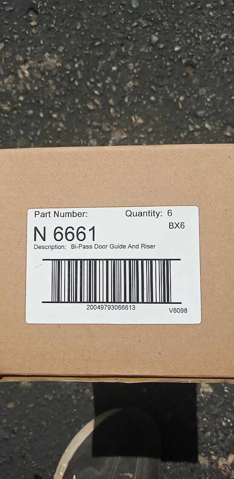 Case of 6 Prime Line Sliding Closet Door guide And 5 1/8” Risers N-6661