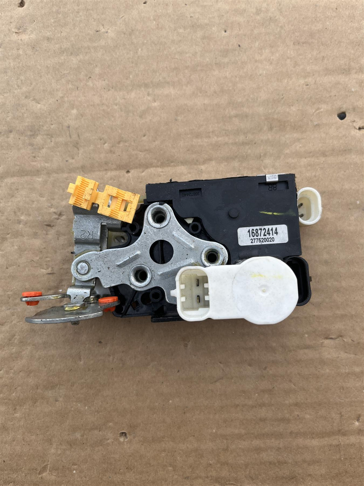 GM 16872414 Right Door Lock Actuator OEM Reference Truck SUV