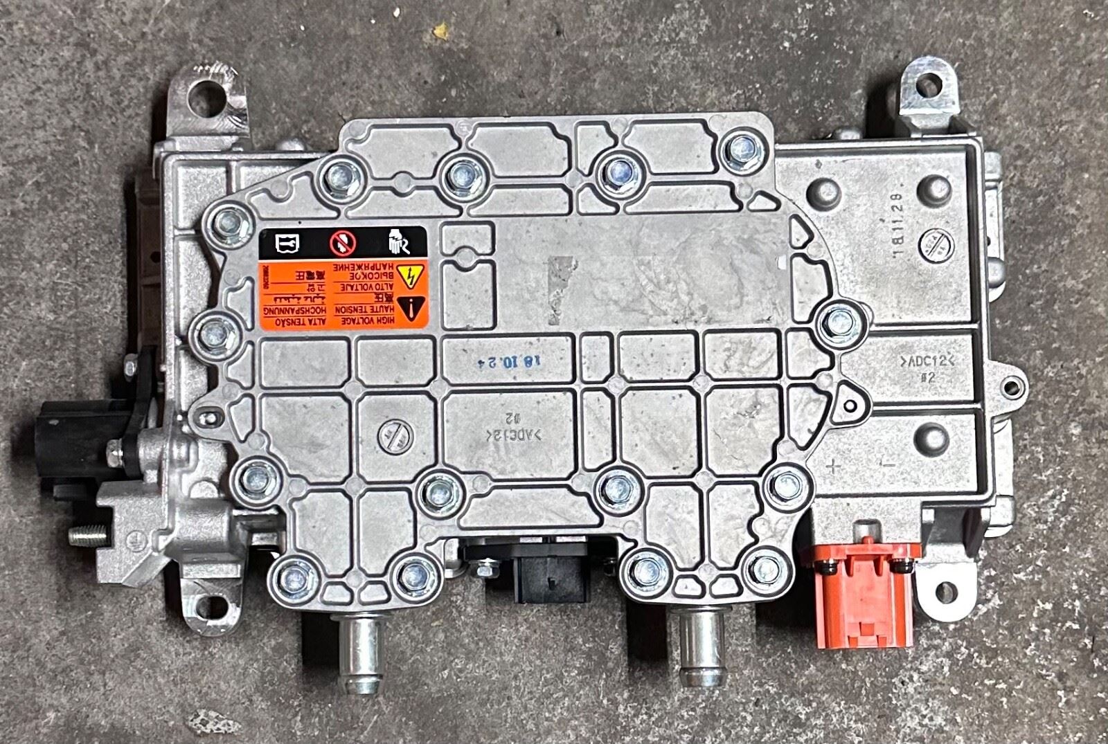 OEM | Power Control Module Driver Battery Motor fits 16-19 Volt CT6 24296765