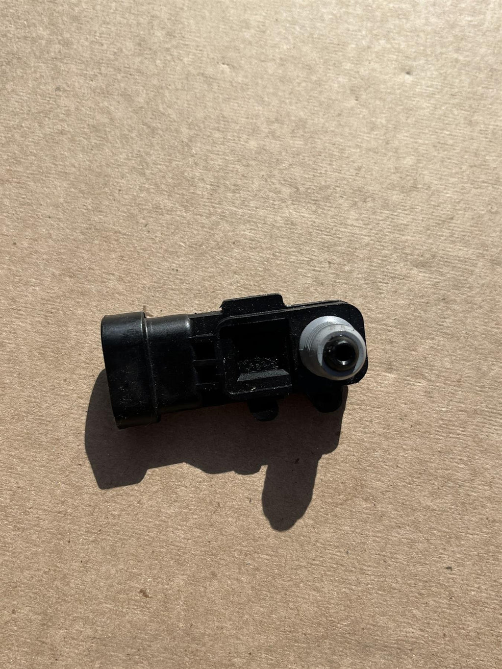 GM OEM Fuel Tank Pressure Sensor 16238399 Genuine Direct Fit