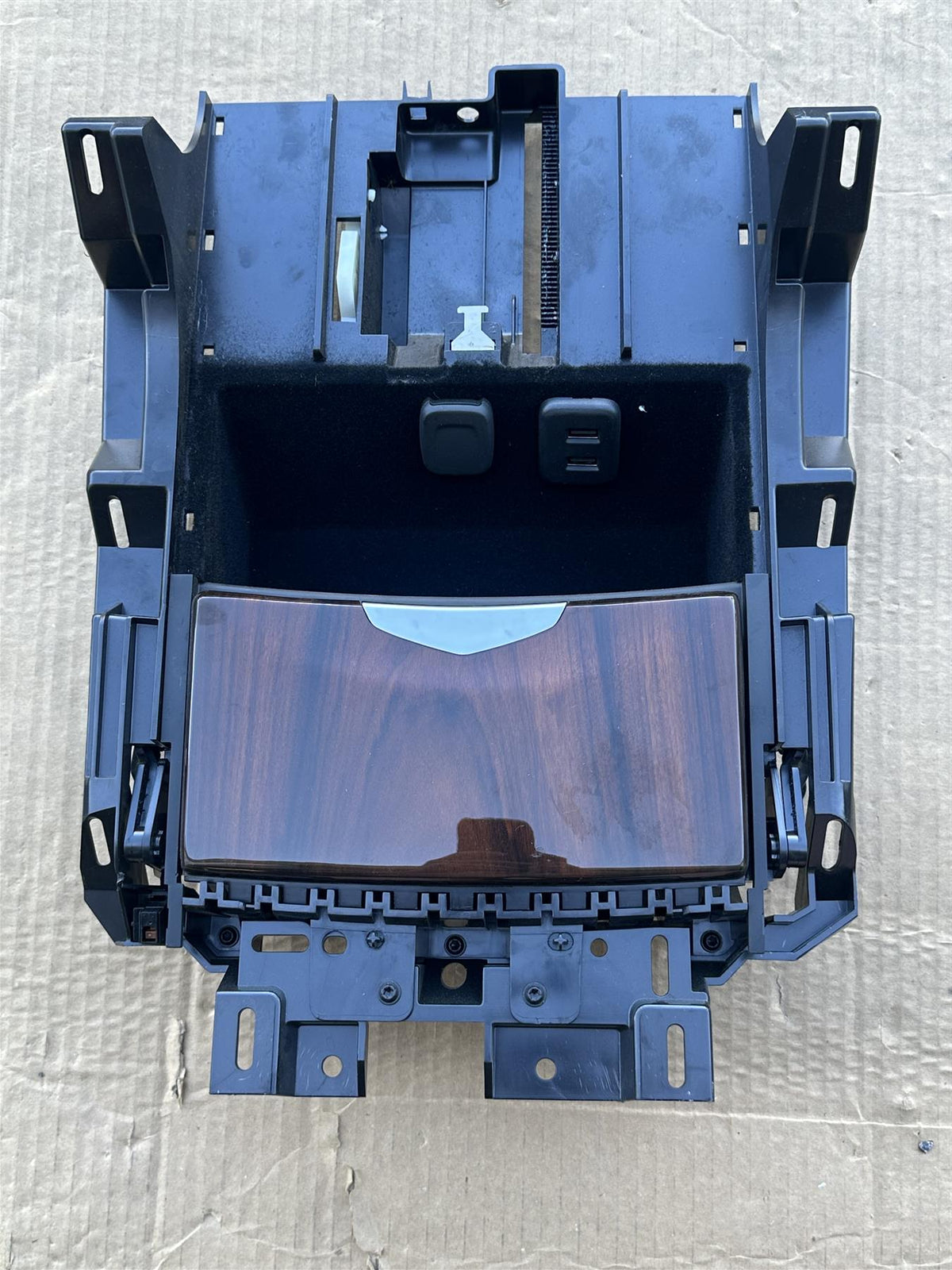 Genuine GM 84225102 Front Console Cup Holder Santos Palisander OEM