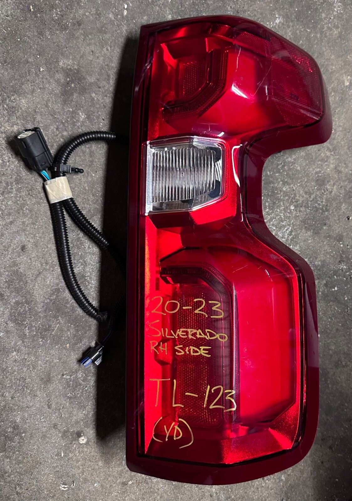 OEM |  LED Tail Light Passenger fits 2019-2023 Silverado 1500 2500 3500