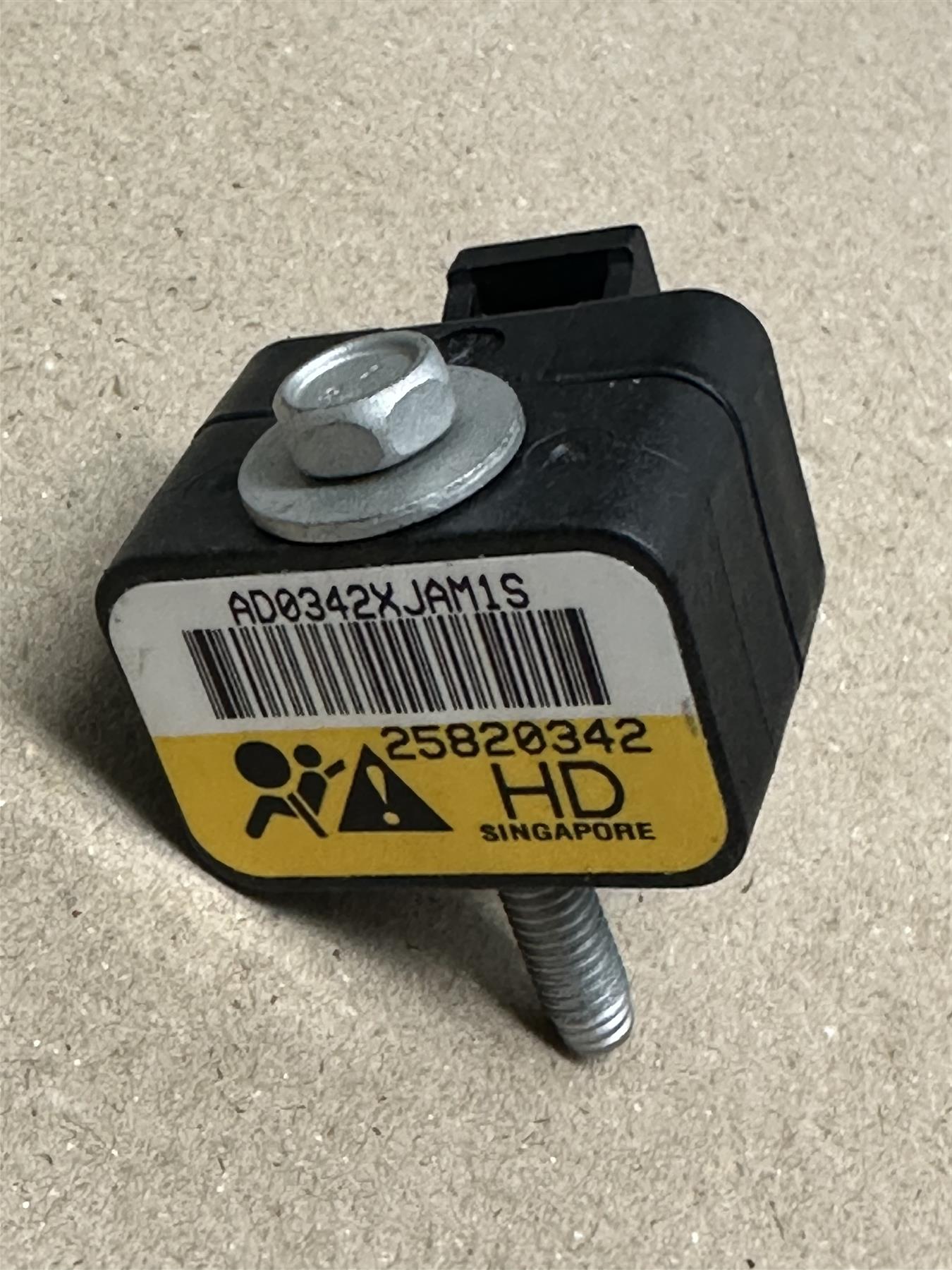 OEM GM Front Sensor 25820342 Genuine Front-End Sensor