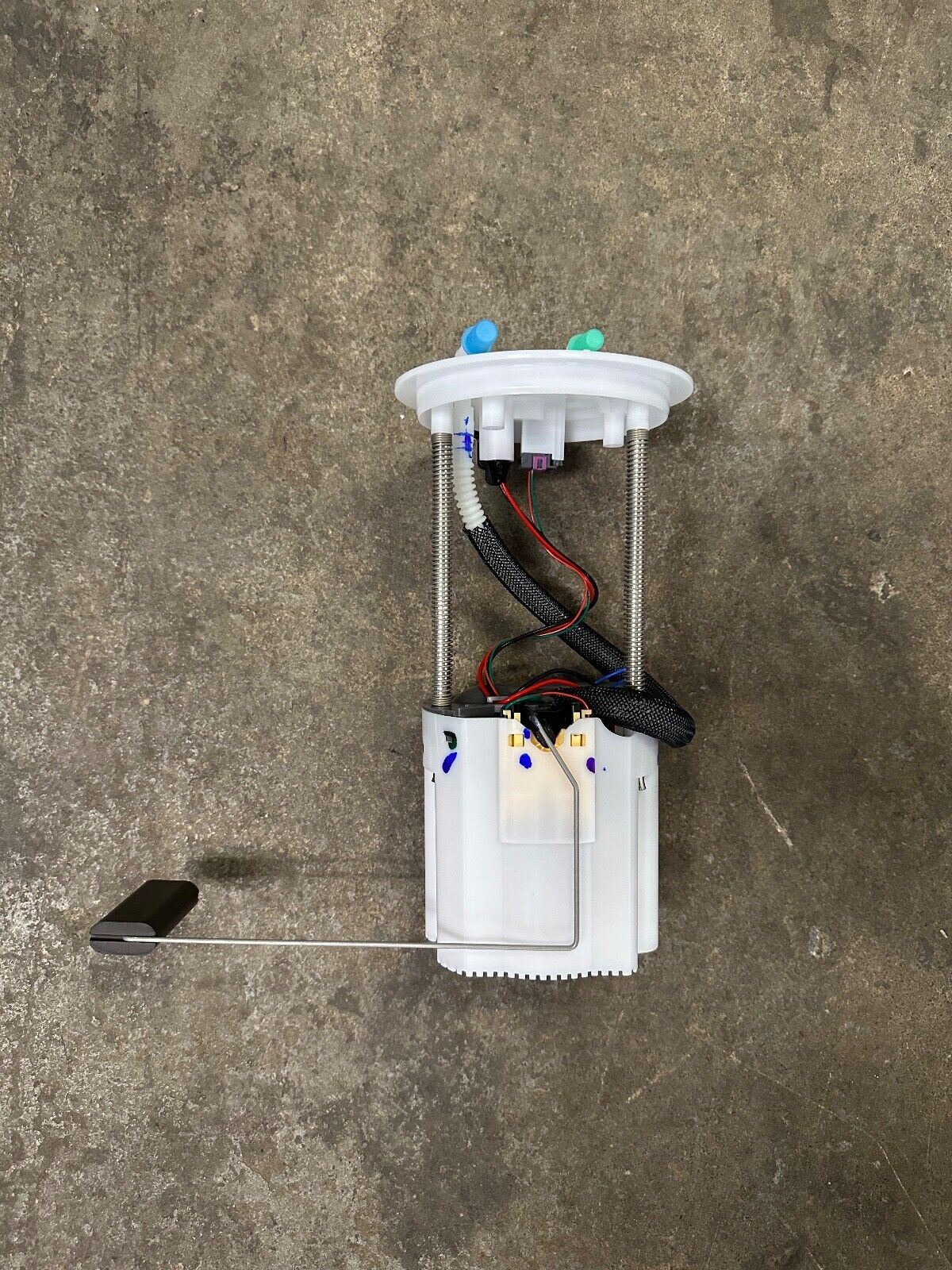 New OEM 09-11 Ford Escape 3.0L Fuel Pump Assembly AL84-9H307-DB