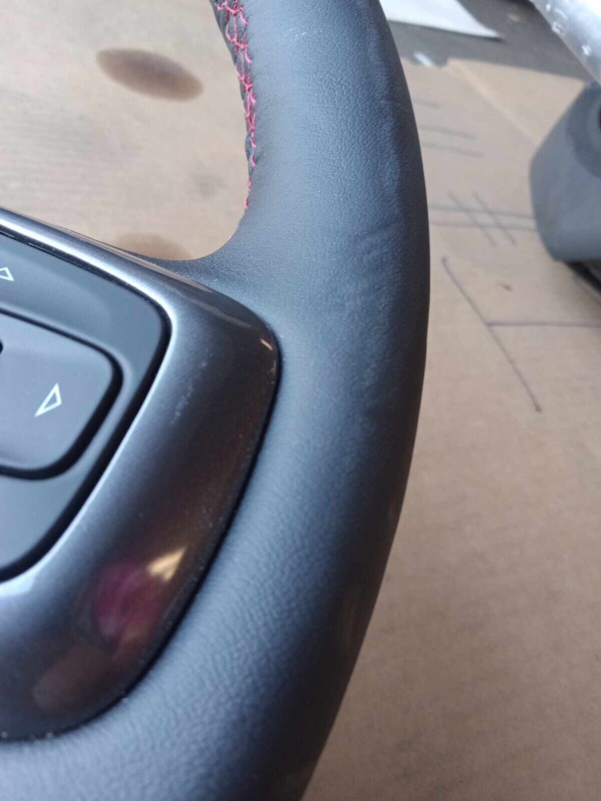 OEM 2019-2023 CHEVROLET/GMC SILVERADO TAHOE YUKON SIERRA STEERING WHEEL 86821396