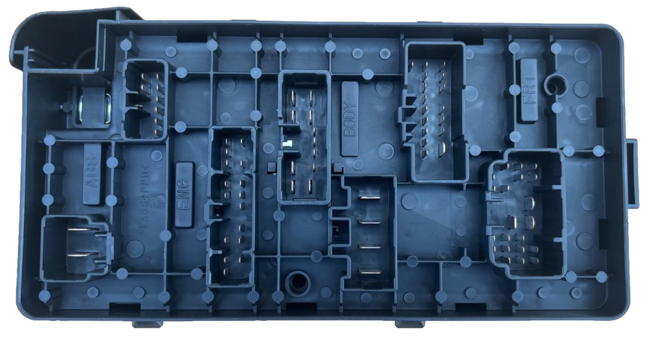 OEM | Exterior Under Hood Fuse Box Relay Center Block Box for 08 Suzuki Forenza