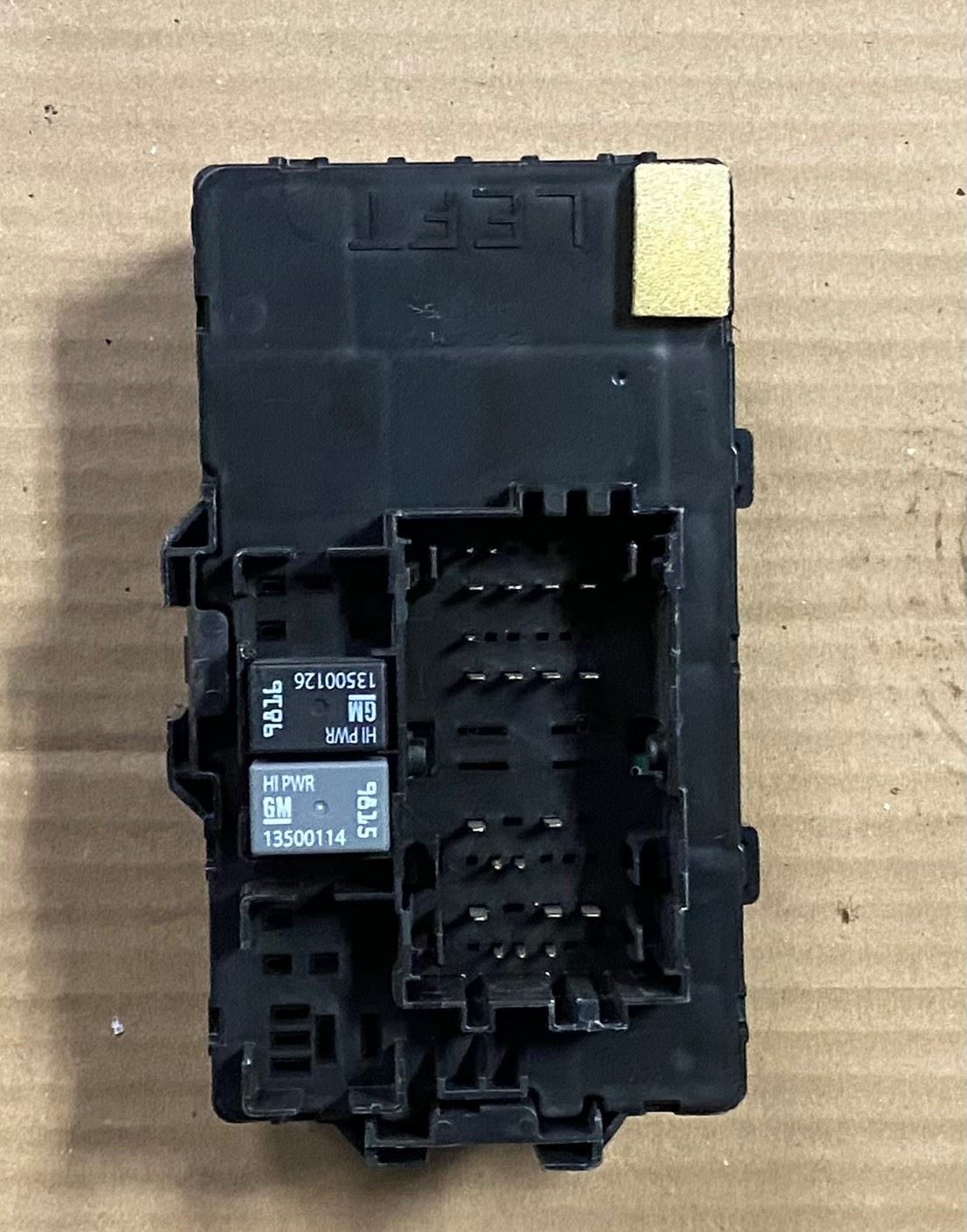 OEM | Fuse Box Fits 2015-2019 Silverado Sierra 1500 GM 23459422