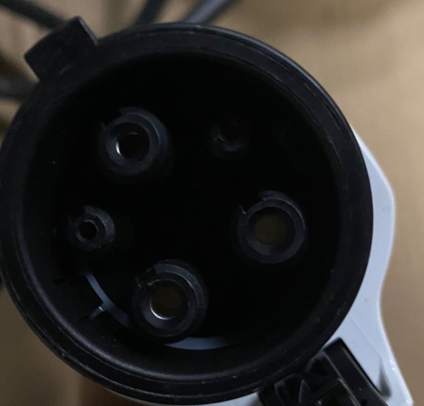 OEM | Dual-Level EV Charger Level 1/2 GM 85163382