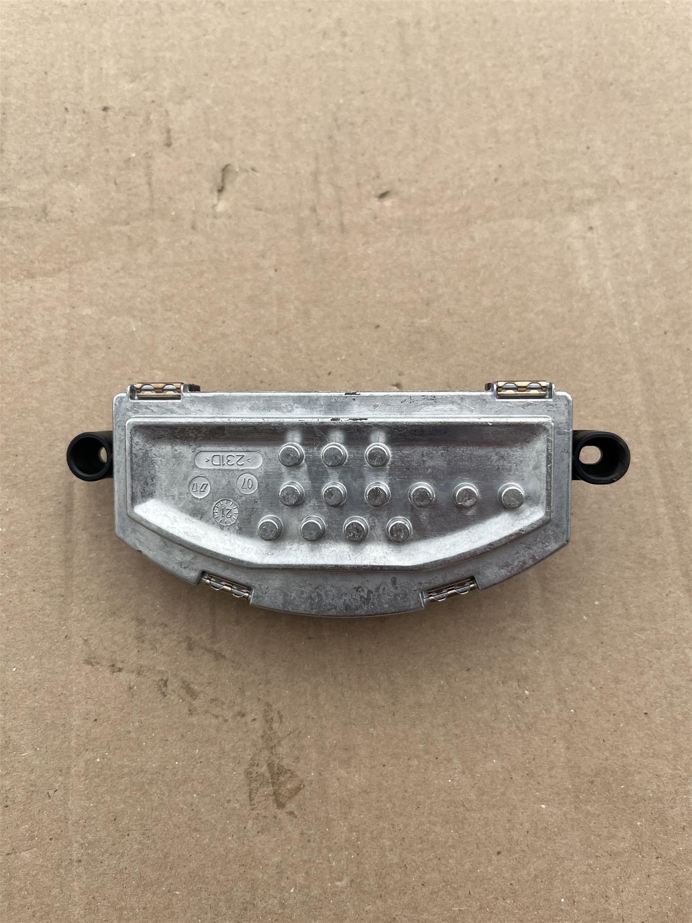 OEM GM 22958112 HVAC Blower Motor Control Module ACDelco 15-74313