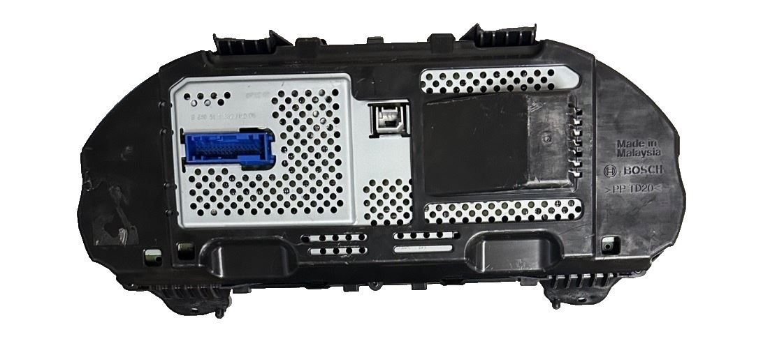 OEM | Digital Speedometer Instrument Cluster Fits Corvette C8 GM 85573372